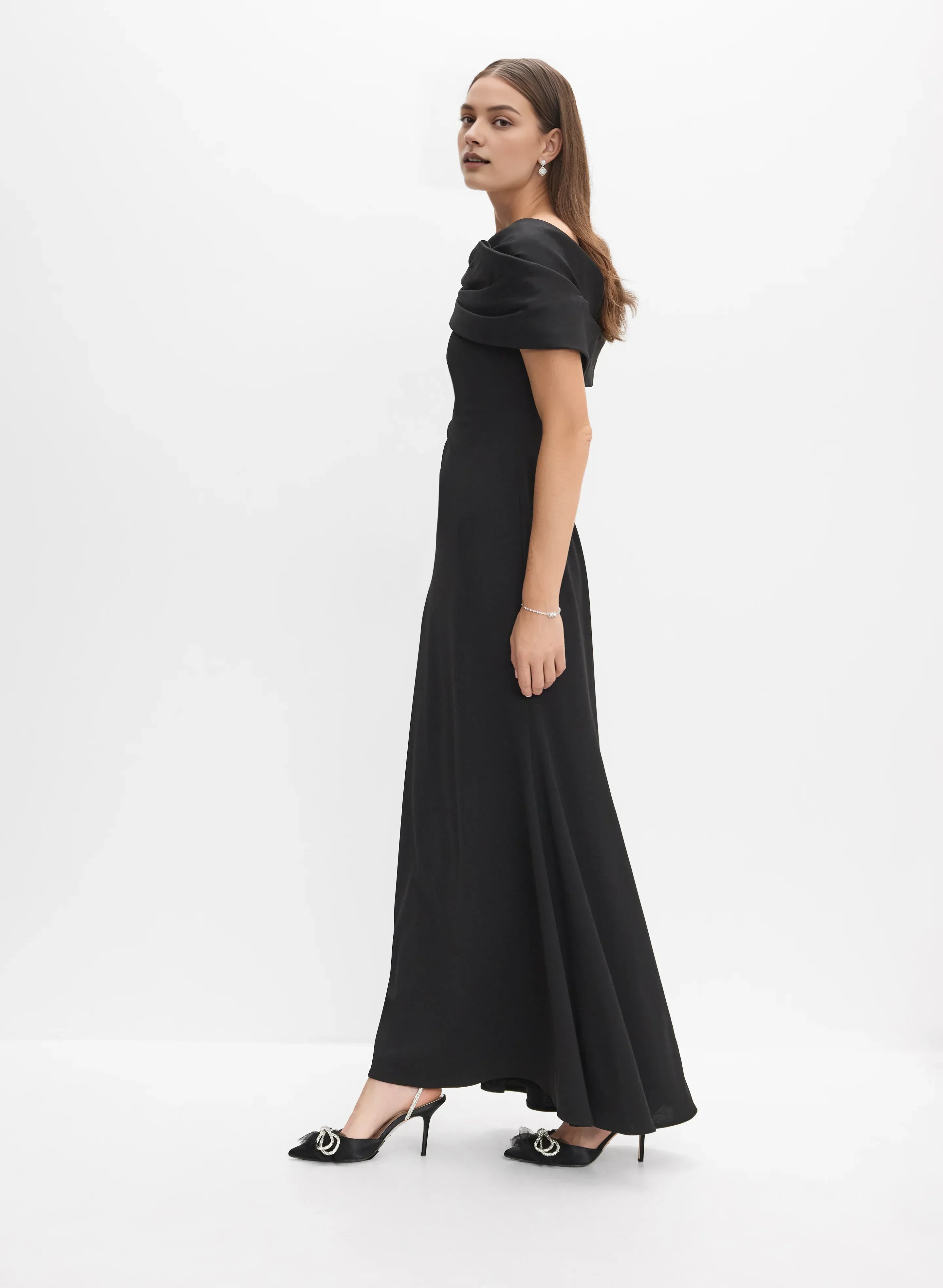 Modern Mermaid Asymmetrical-Neck Cap Sleeve Zipper Up Floor-Length Prom Dress